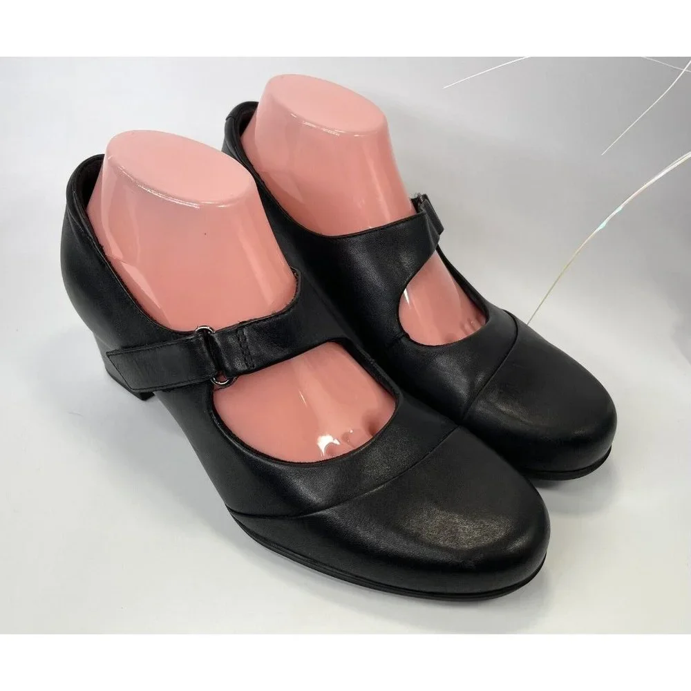 Clarks Artisan Rosalyn Brown Leather Mary Jane  Heels Shoes US  11 M EUR 42.5